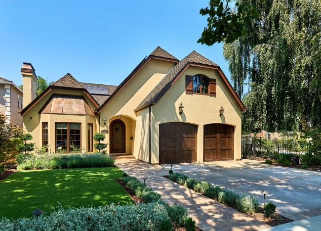 外墻真石漆為什么會(huì)脫落？（大量掉皮）